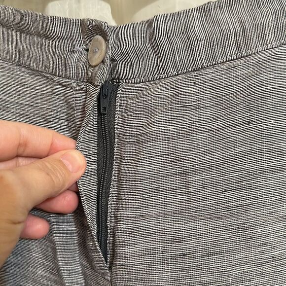 blue illusion M Chambray Heather Blue Linen Hem Tabs Bermuda Shorts with Pockets - Picture 4 of 12